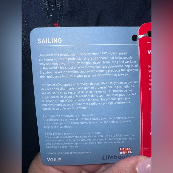 Helly Hansen Black Vest for Men - Picture 7 of 15